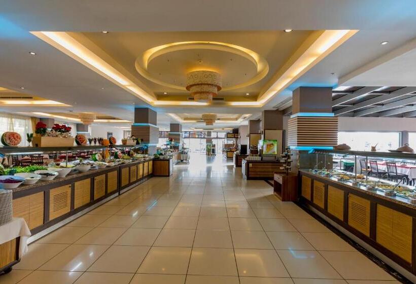 酒店 Holiday Garden Resort