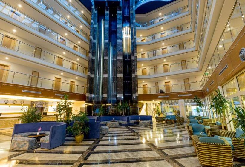 酒店 Holiday Garden Resort