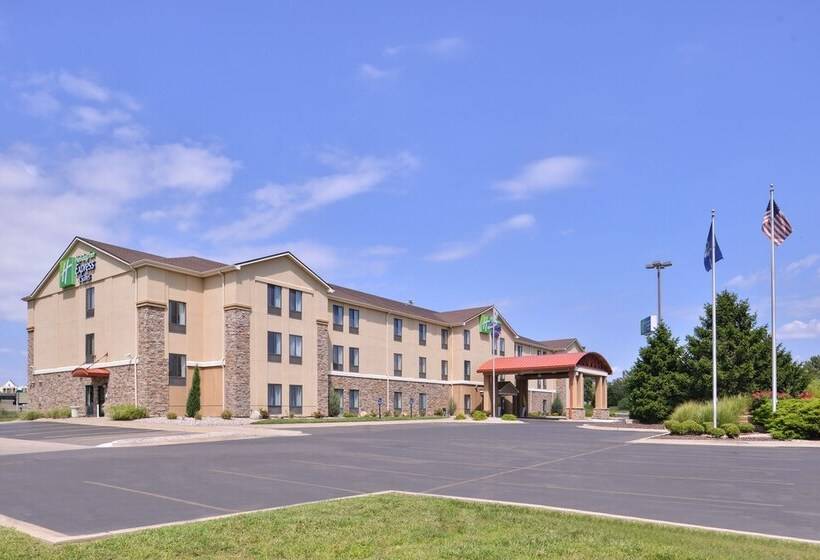 Отель Holiday Inn Express & Suites Topeka West I 70 Wanamaker, An Ihg