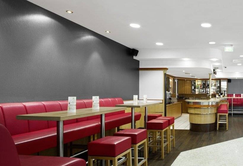 Отель Holiday Inn Frankfurt Airport   Neu Isenburg, An Ihg