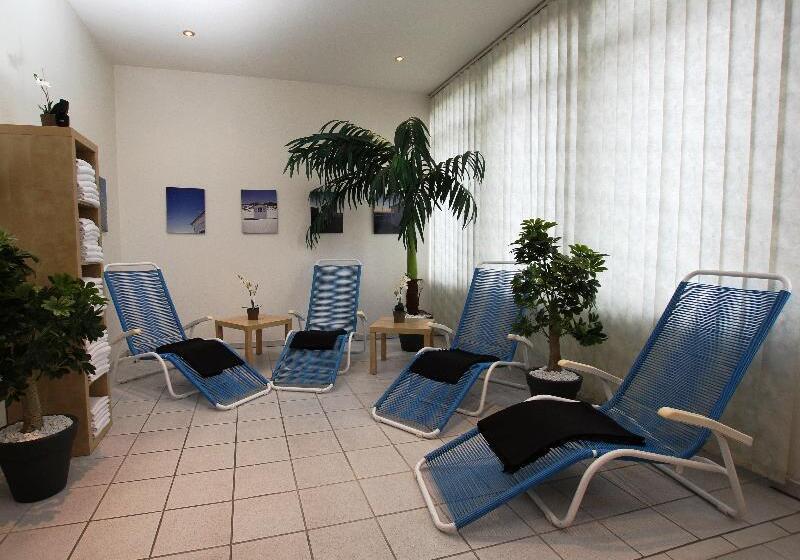 Отель Holiday Inn Frankfurt Airport   Neu Isenburg, An Ihg