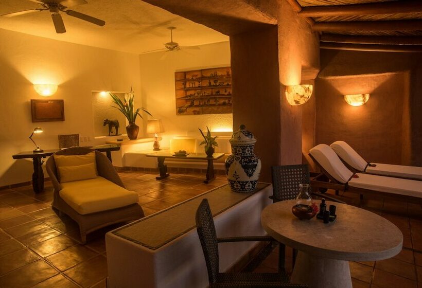 ホテル La Casa Que Canta