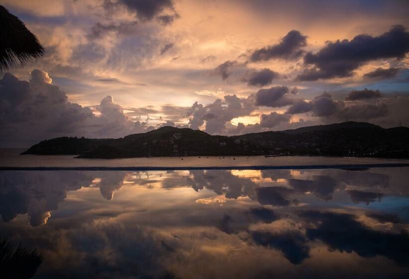 ホテル La Casa Que Canta