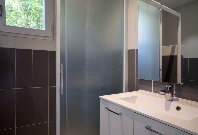 בית מלון כפרי La Villa Vicha, The Originals Relais