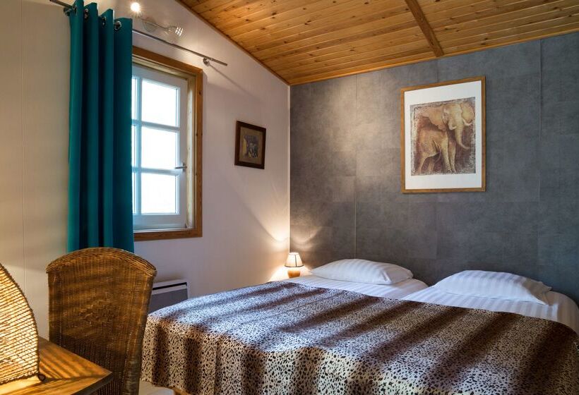 בית מלון כפרי La Villa Vicha, The Originals Relais