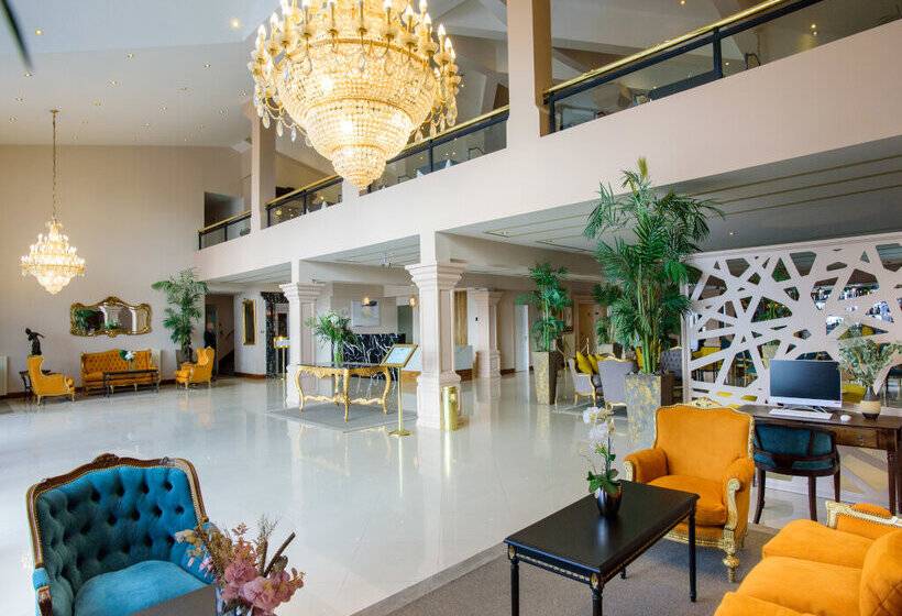 Отель Lagos Del Calafate