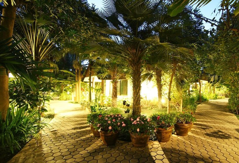 Laluna Hotel And Resort, Chiang Rai