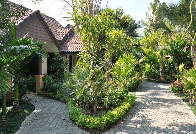 Laluna Hotel And Resort, Chiang Rai