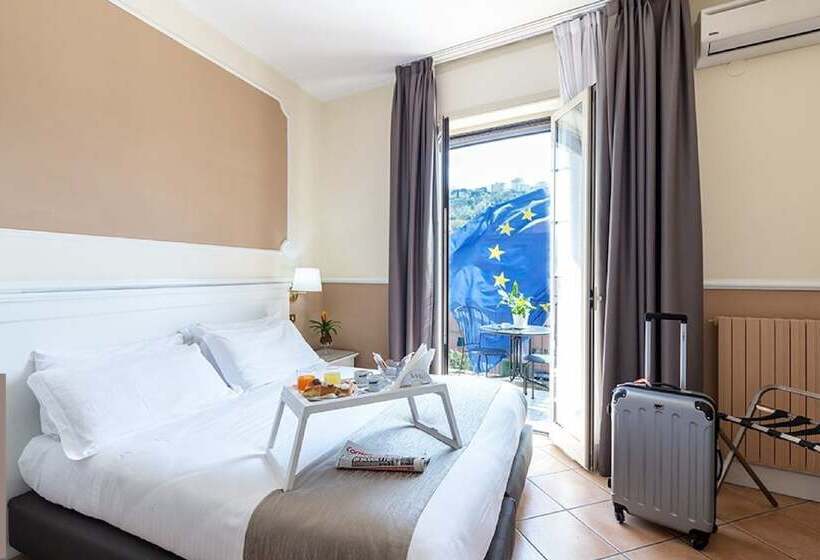 בית מלון כפרי Leopardi