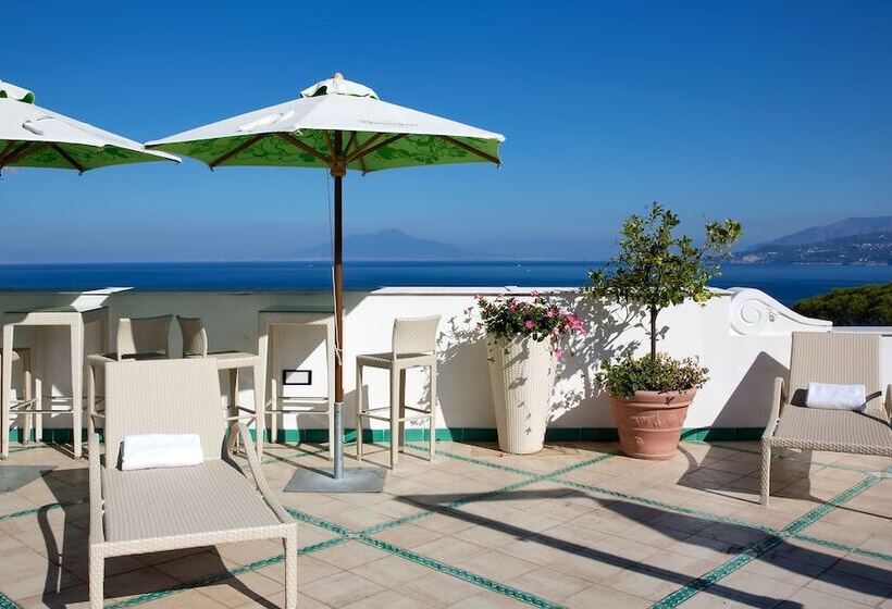 בית מלון כפרי Luxury Villa Excelsior Parco