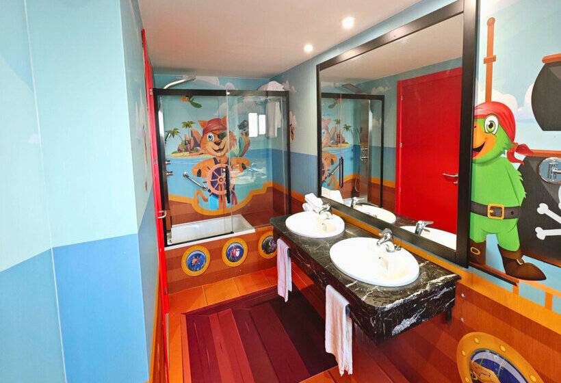 בית מלון כפרי Magic Fantasy 4*