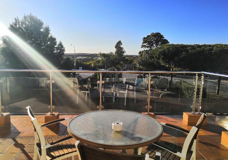 בית מלון כפרי Marisma Sancti Petri