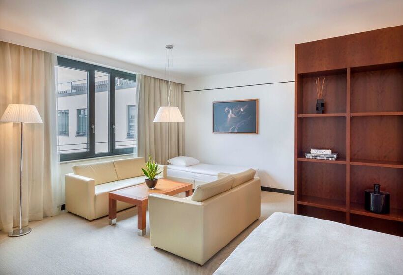 هتل Meliá Berlin