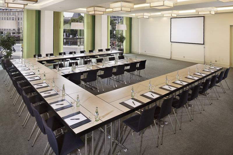 هتل Meliá Berlin