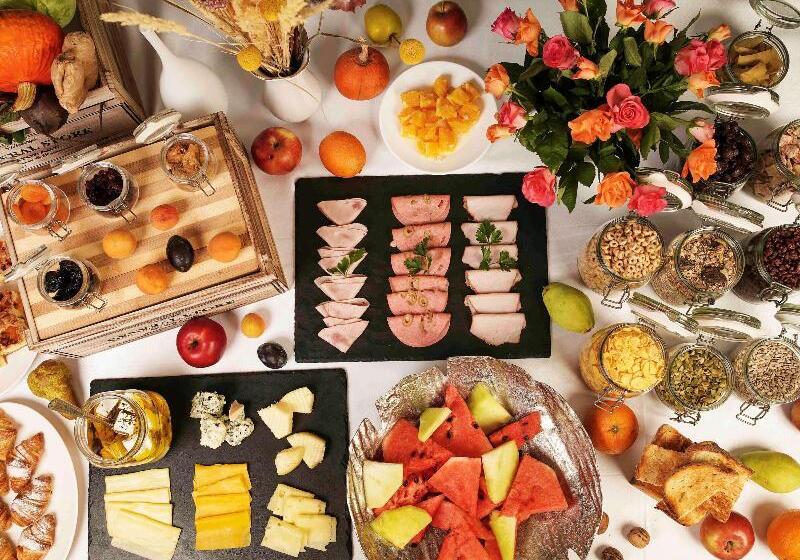 Отель Mercure Sibiu Airport