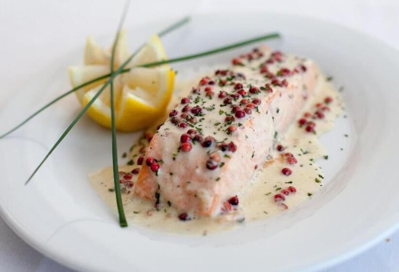 Отель Montemezzi