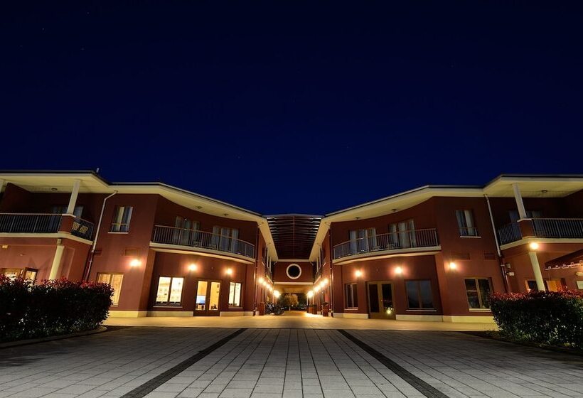 Boutique Hotel Nautica   Spa & Wellness, Private Parking, Pet Friendly