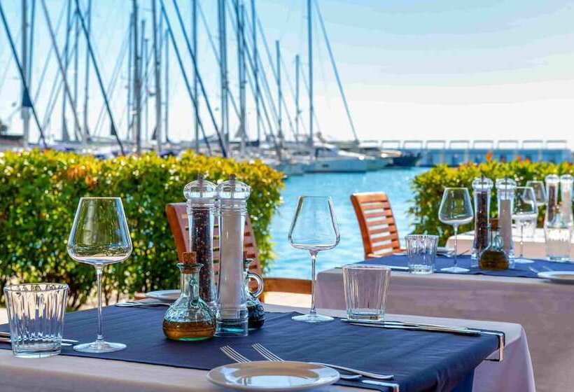 Boutique Hotel Nautica   Spa & Wellness, Private Parking, Pet Friendly