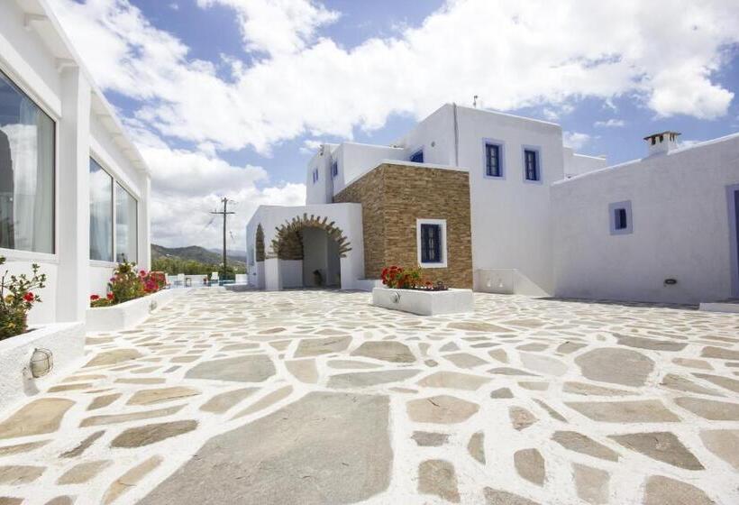 فندق Naxos Holidays