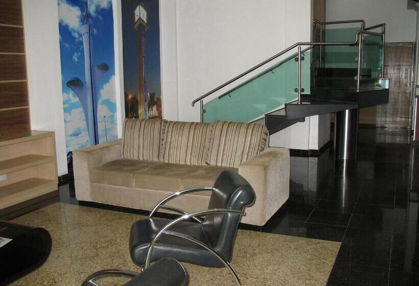 בית מלון כפרי Nobile Plaza