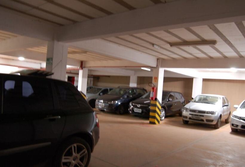 בית מלון כפרי Nobile Plaza