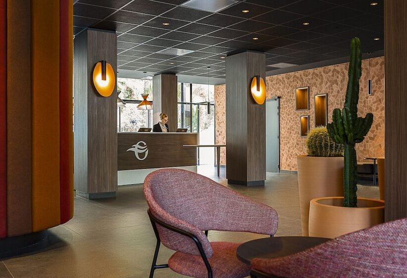 ホテル Oceania Paris Porte De Versailles