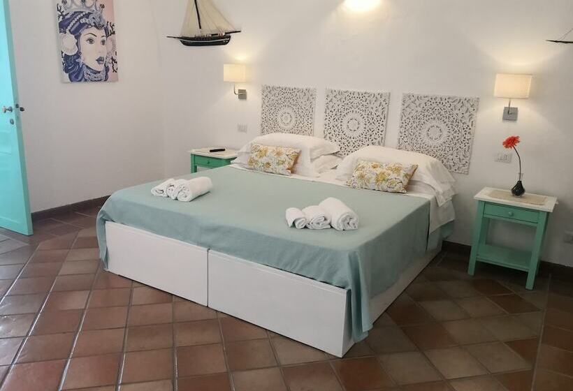 ホテル Ossidiana Stromboli Center