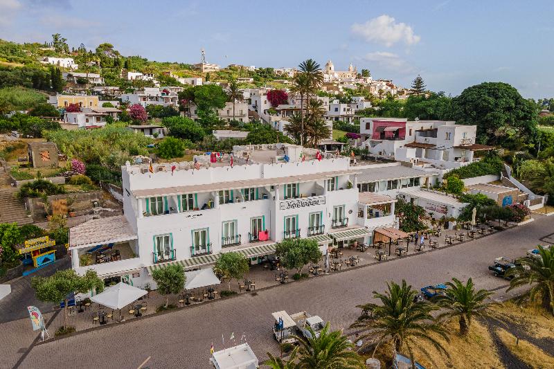 ホテル Ossidiana Stromboli Center