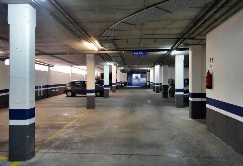 هتل Palacio Congresos