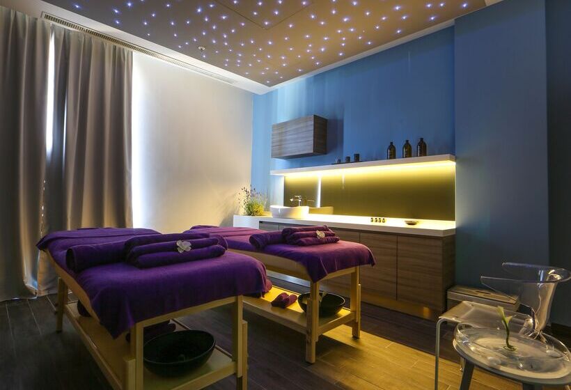 호텔 Park Plaza Arena Pula