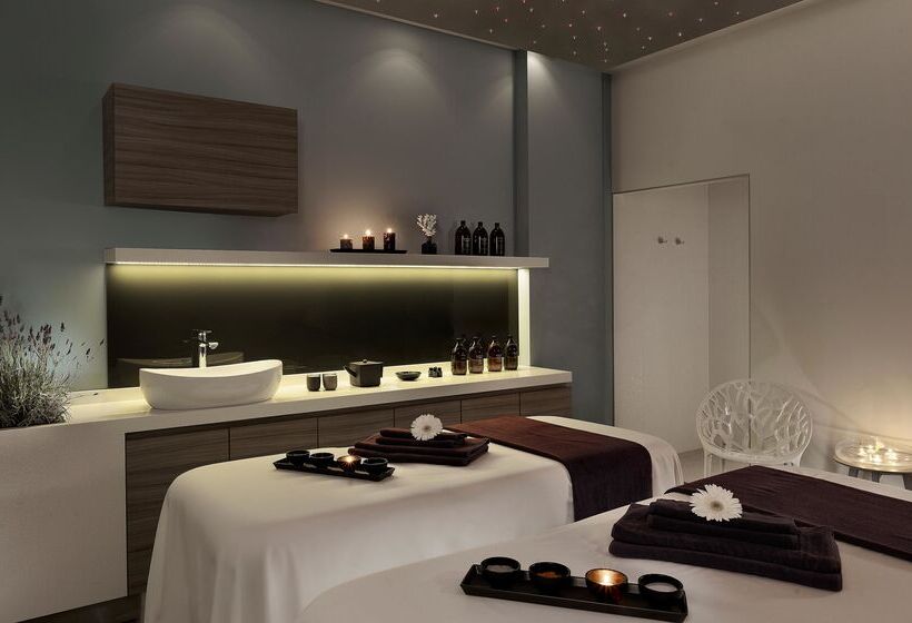 호텔 Park Plaza Arena Pula