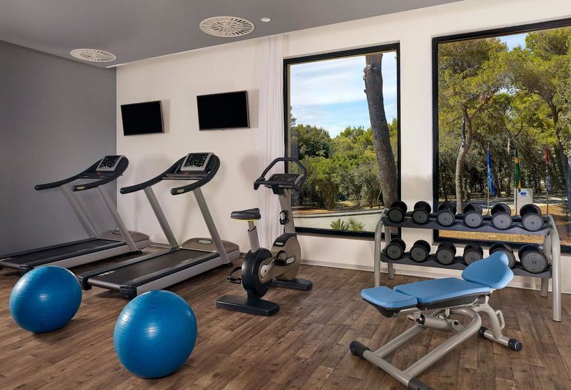 호텔 Park Plaza Arena Pula