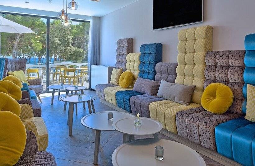 호텔 Park Plaza Arena Pula