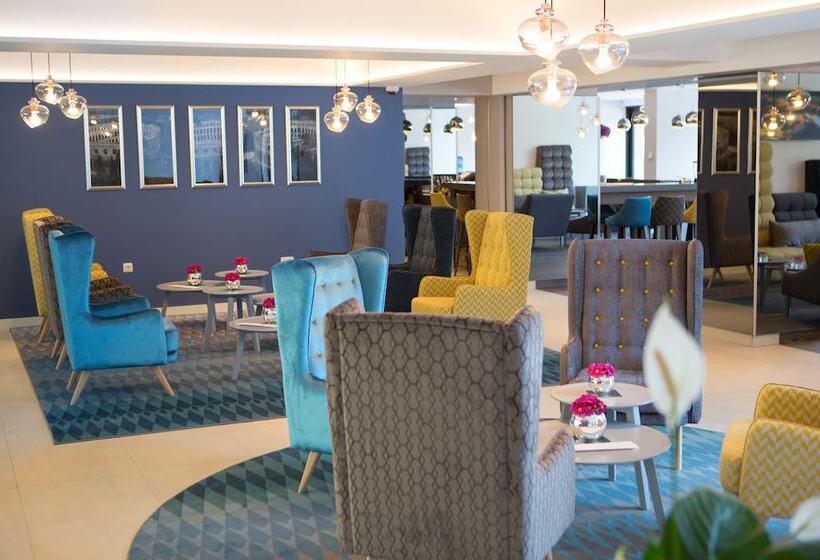 호텔 Park Plaza Arena Pula