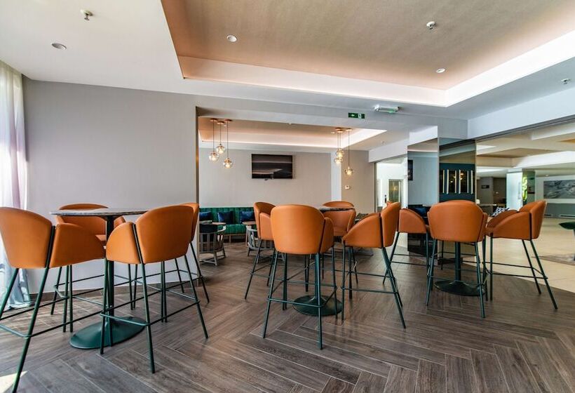 호텔 Park Plaza Arena Pula