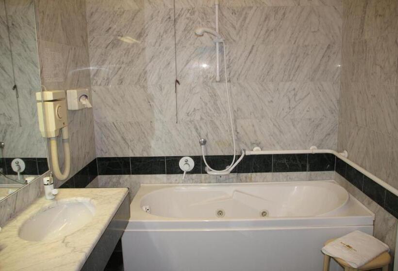 Park Hotel Villa Leon D Oro