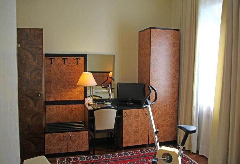 Park Hotel Villa Leon D Oro