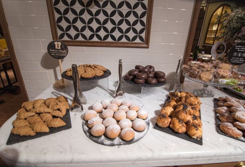 Отель Petit Palace Boqueria Garden