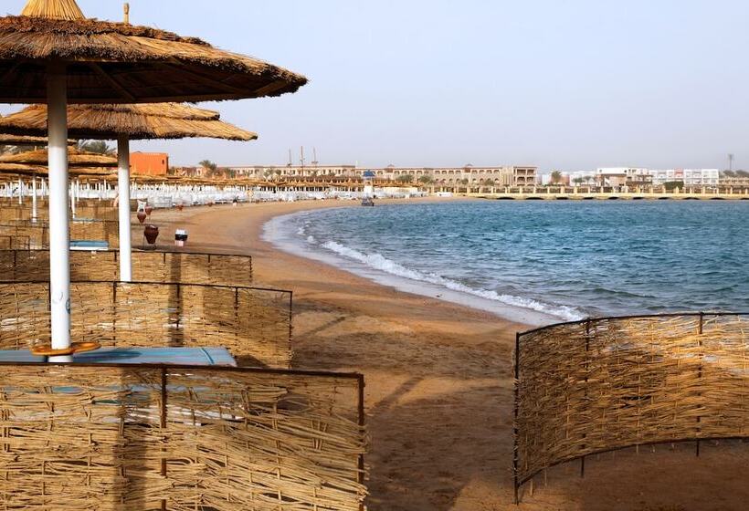 Отель Pickalbatros Dana Beach Resort   Aqua Park