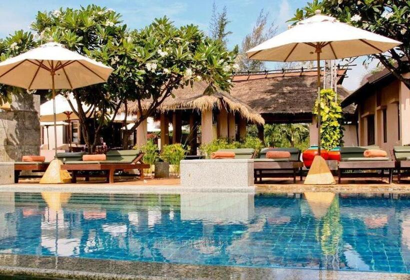 בית מלון כפרי Purimuntra Resort & Spa