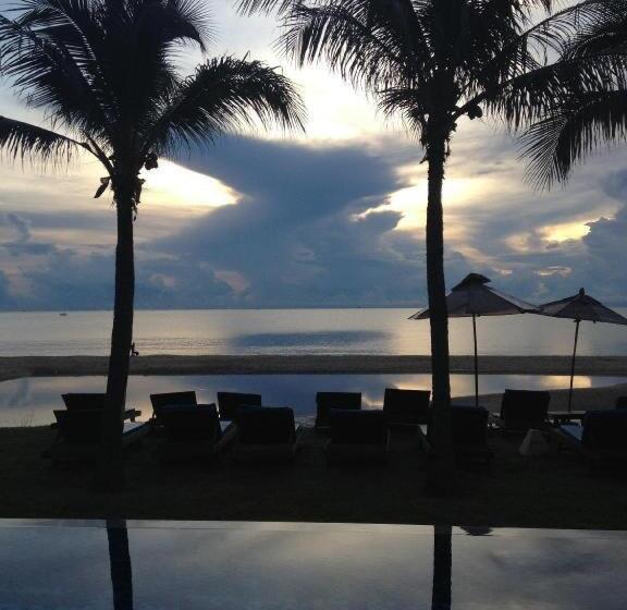 בית מלון כפרי Purimuntra Resort & Spa