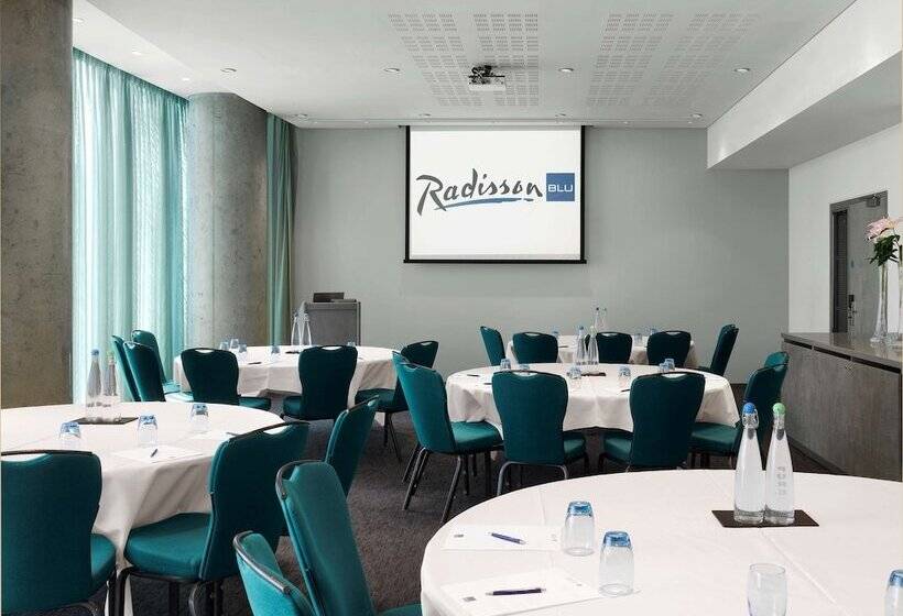 Radisson Blu Hotel, Birmingham