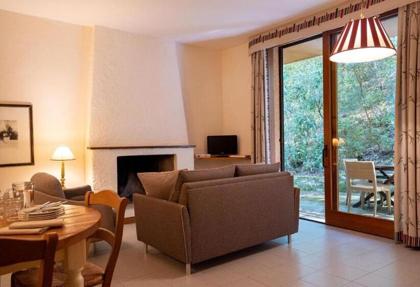 Отель Roccamare Resort   Ville E Appartamenti