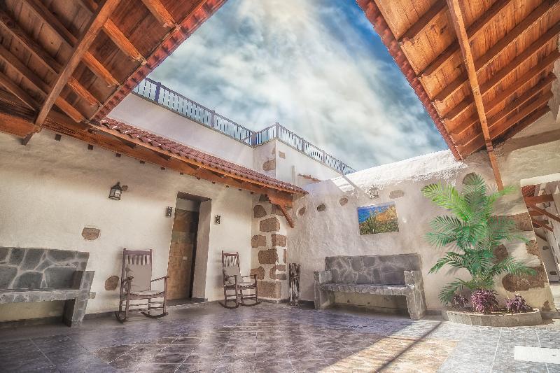 田舎風ホテル Rural Livvo Maipez