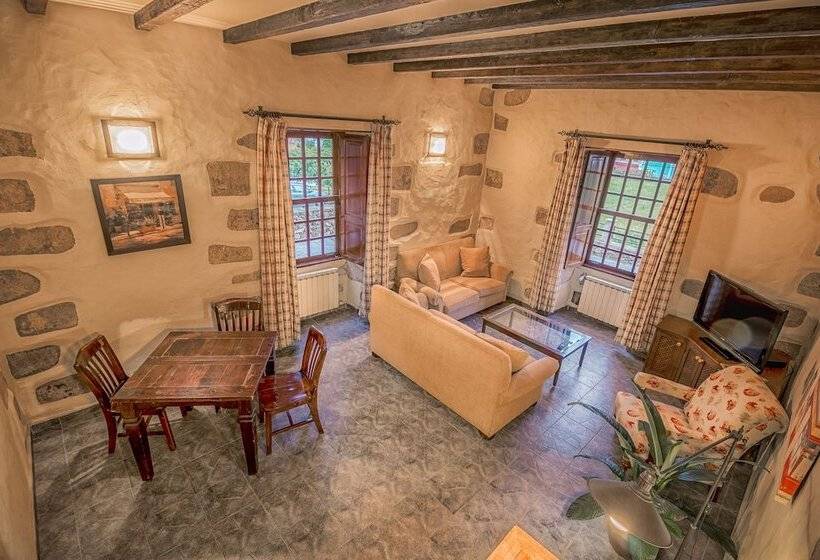 田舎風ホテル Rural Livvo Maipez