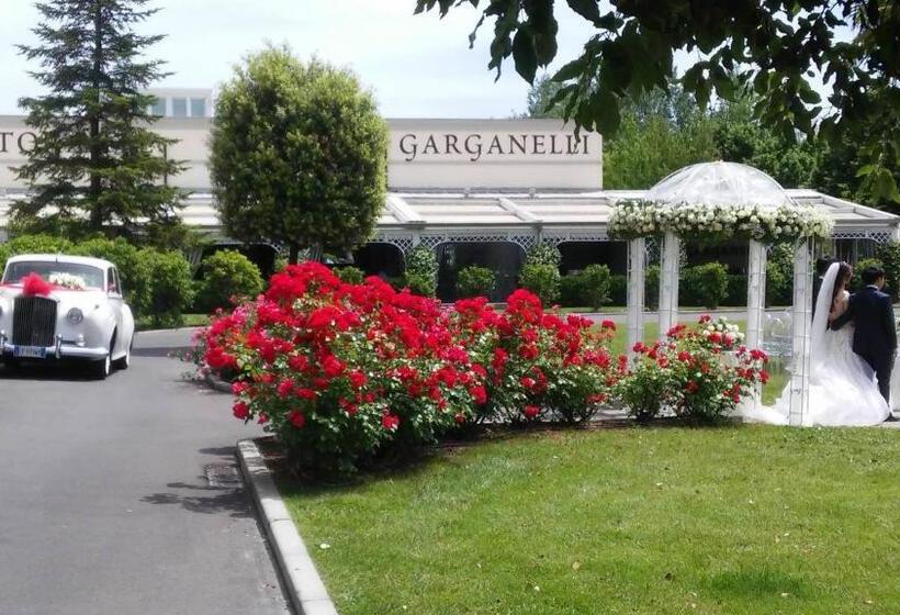 Savoia Hotel Regency