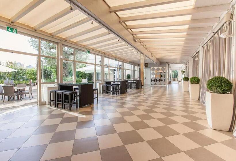 Savoia Hotel Regency