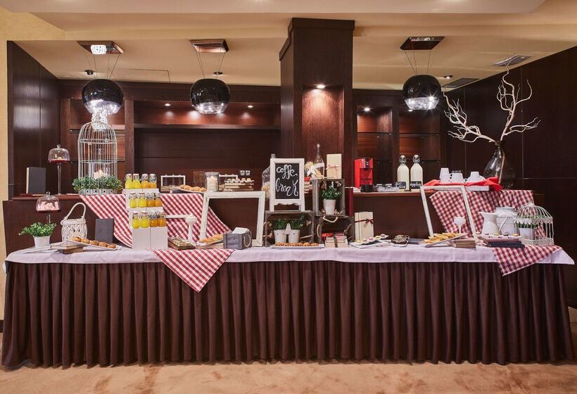 酒店 Silken Ciudad Gijon