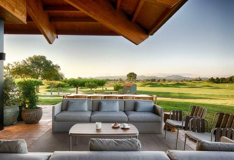 Отель Empordà Golf Resort