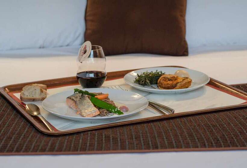 Отель The Originals City, Hôtel Rive Droite, Albi Quartier Madeleine